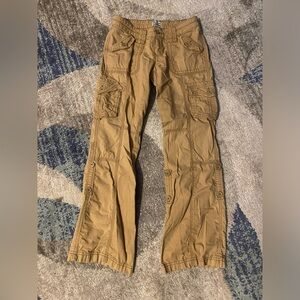 Women’s Aeropostale Tan Cargo Pants 0 short